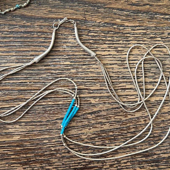 Native American Jewelry - Vintage Native American Sterling silver turquoise liquid silver necklace